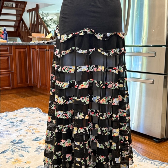 Free People Sheer Black Floral Ruffled Asymmetrical Skirt Small - Picture 7 of 11